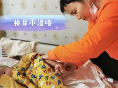 -爱的果实月嫂育婴师(世纪东方店)