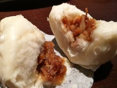 蜜汁叉烧包-长安·雅致观景餐厅