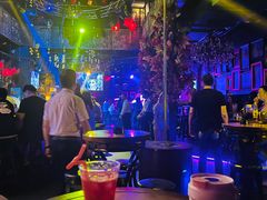 -滨海欢乐昔唐酒吧(财富星座店)