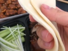 -六和聚传统烤鸭.天津菜(和平店)