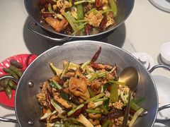 -渔语鱼酸菜鱼新川菜(来福士店)