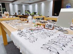 -Eziwish眼镜·蔡司授权店