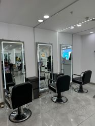 -Coo Hair salon