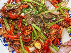 -乡土黄·鲜牛肉火锅·小龙虾(兴业街店)