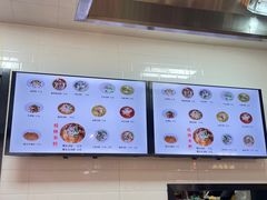 -红鼻子桂林米粉(金唐新光界店)