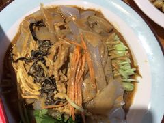 特色拉皮-肘子酥·天津捞面(德云社店)