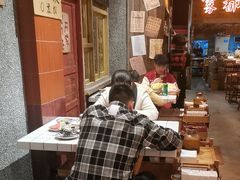 -旧街市鲜货老火锅(大光路店)