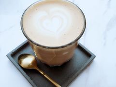 -UNI UNI(环亚凯瑟琳店)