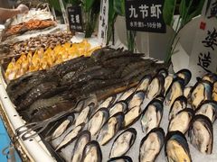 -领鲜活海鲜榴莲自助火锅(东门店)