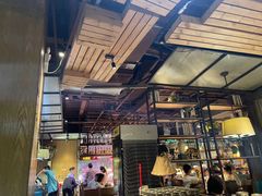 -领鲜活海鲜榴莲自助火锅(东门店)