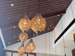 -梁鸿湿地丽笙度假酒店大堂吧