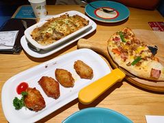 -菲滋意式餐厅(海宁银泰城店)