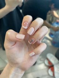 -M·X Nail日式美甲美睫