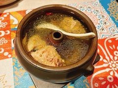 -云海肴·汽锅鸡·云南代表菜(天山百盛优客店)