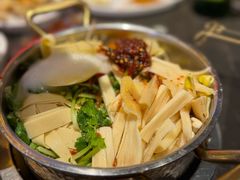 -河坝烧烤串城(金达莱店)