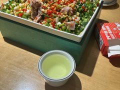 -兔行天下-鸿鹤鲜锅兔(中海国际店)