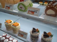 -卷们·现制生日蛋糕·蓝风车动物奶油(金源店)