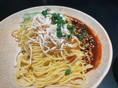 -麻六记(凤凰汇店)