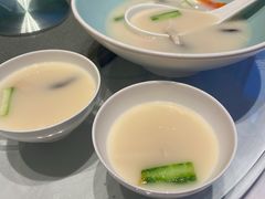 浓汤丝瓜野山菌-俏江南天津时尚曲艺主题餐厅(马场道店)