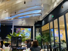 -théATRE茶聚场·餐厅(环球金融中心店)