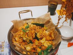 -红渡小香·牛肉麻辣香锅(车站南路店)