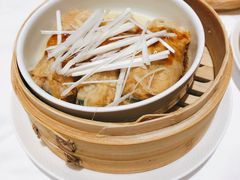 鲍汁腐皮卷-白天鹅宾馆-宏图府餐厅