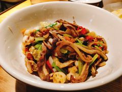 酸辣藕尖炒肚丝-费大厨辣椒炒肉(万家丽一店)