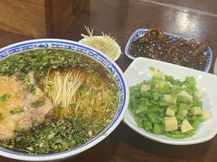 红汤焖肉面-同得兴 Since·1995 传统苏式面馆(嘉馀坊店)