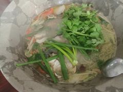 -姚记抚仙湖石锅鱼庄