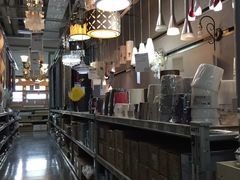 -百安居装修建材卖场(泰然店)