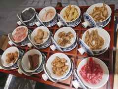 十二道锋味-重庆古老火锅