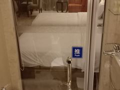 -扬州中集格兰云天大酒店