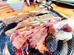 年8班秘制牛仔骨-7年8班朝鲜族非遗美食(三钢里店)