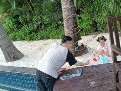 -三亚湾海居铂尔曼度假酒店