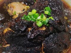 -老码头黑皮肘子锅包肉(赣水路店)