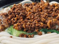 -丽虹云南过桥米线(兴工街店)