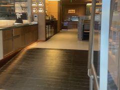 -左庭右院鲜牛肉火锅(浦江欢乐颂店)