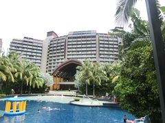 -三亚湾海居铂尔曼度假酒店