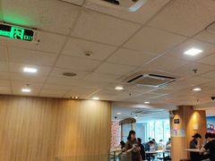 -麦当劳(中山大道中店)