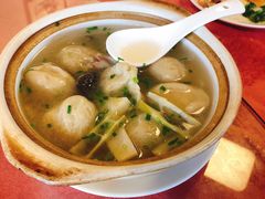 三鲜面筋煲-漕溪人家