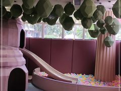 -水桶王国主题餐厅·聚会·生日派对·亲子活动·家庭套餐(亚龙湾希尔顿店)