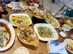 本地鱿鱼炒雪菜-洲晓鲜·舟山海鲜大排档(朱家尖风景区店)