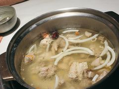 -喃喃椰·糟粕醋·椰子鸡火锅(七堡花园店)