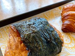 海苔明太鱼籽羊角-OUR Bakery(三里屯太古里店)