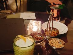 -LONG BAR 廊吧(外滩华尔道夫酒店)