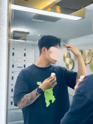-即型男士理发工作室