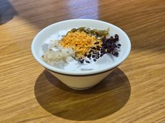 椰汁四果烧仙草-潮巷·老潮汕美食集市(欢乐港湾店)