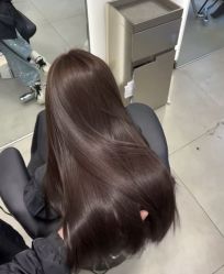 -首脑美发沙龙