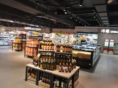 -中百仓储超市有限公司(越秀星汇维港店)