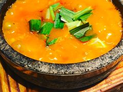 -云海肴·汽锅鸡·云南菜(天山百盛优客店)